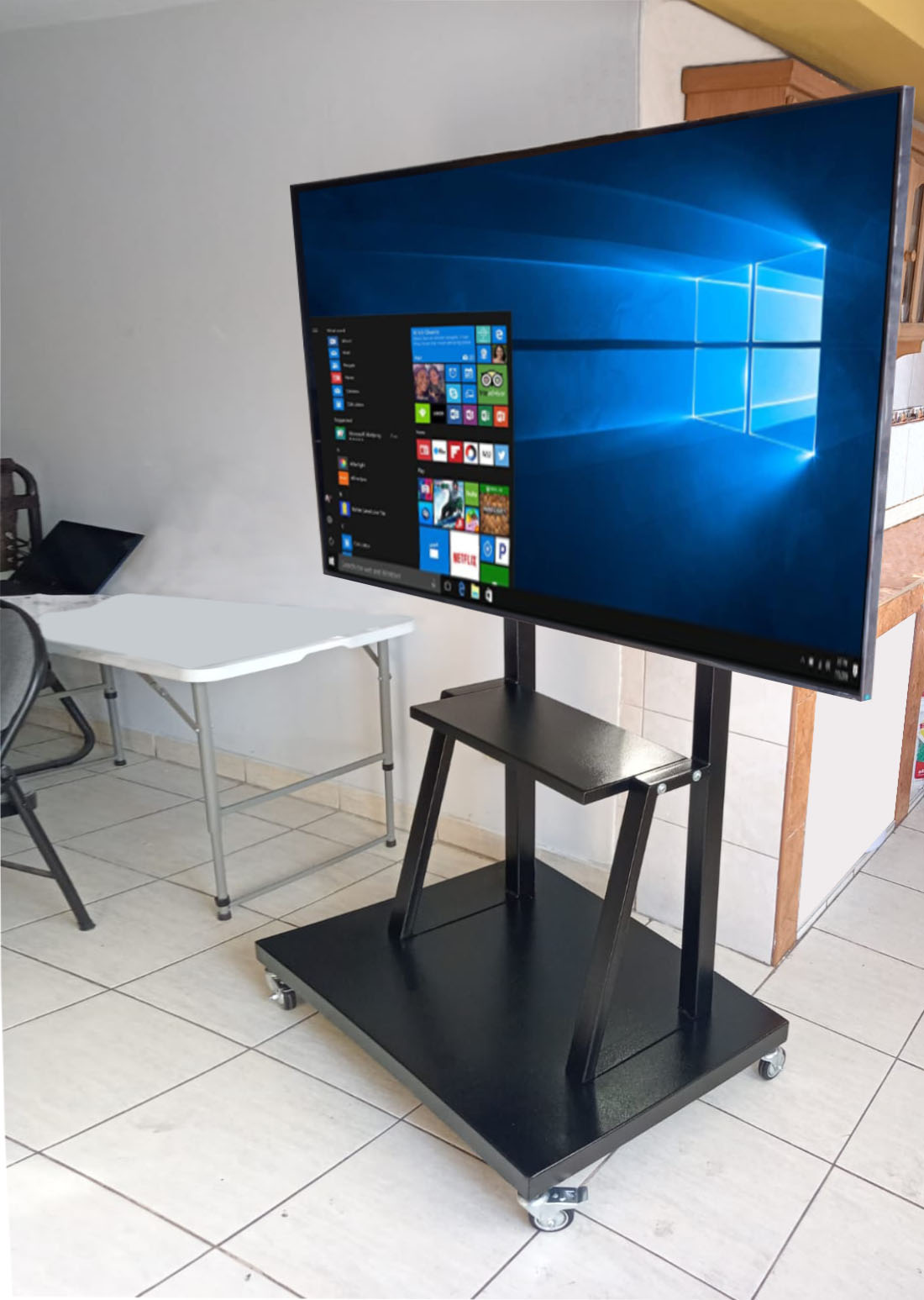 Pedestal plataforma 55″ a 100″ – FIRST RACKS TV